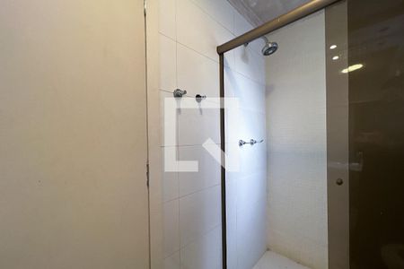 Apartamento à venda com 215m², 4 quartos e 3 vagasBanheiro da Suíte 2