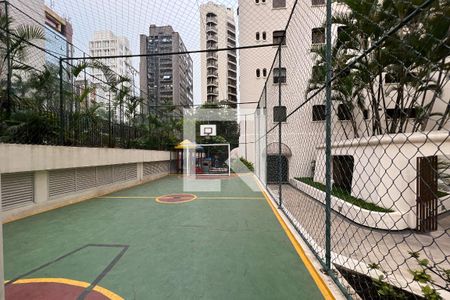Apartamento à venda com 215m², 4 quartos e 3 vagasQuadra Esportiva