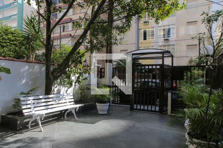 Studio para alugar com 21m², 1 quarto e 1 vaga Studio para alugar com 21m², 1 quarto e 1 vagaEntrada