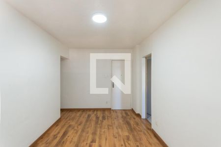Sala de apartamento à venda com 2 quartos, 70m² em Cidade Nova, Rio de Janeiro