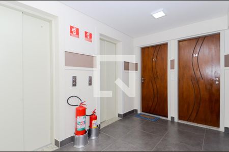 Apartamento à venda com 57m², 2 quartos e sem vagaHall de Entrada