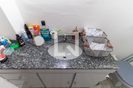 Apartamento à venda com 72m², 2 quartos e 1 vaga Apartamento à venda com 72m², 2 quartos e 1 vagaBanheiro