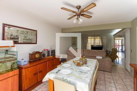 Sala de casa à venda com 3 quartos, 167m² em Vila Cordeiro, São Paulo