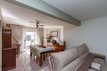 Sala de casa à venda com 3 quartos, 167m² em Vila Cordeiro, São Paulo