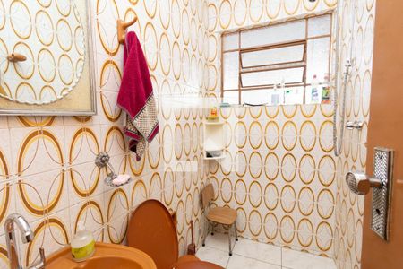 Casa à venda com 340m², 5 quartos e 3 vagasBanheiro Social