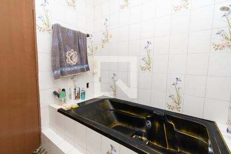 Casa à venda com 340m², 5 quartos e 3 vagasBanheiro da Suite2