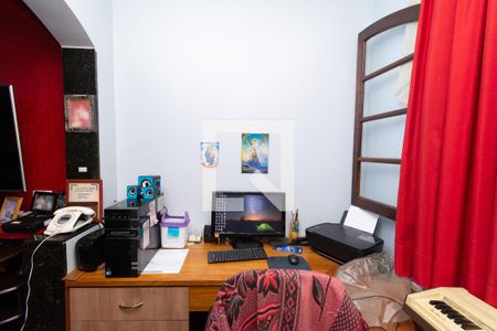 Casa à venda com 340m², 5 quartos e 3 vagasEscritório