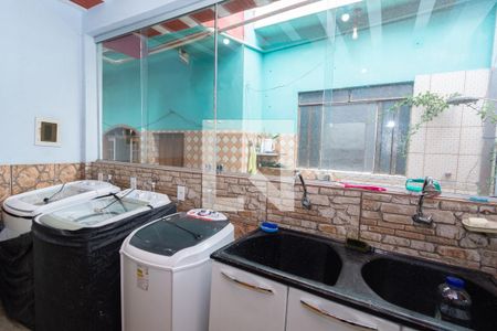 Casa à venda com 340m², 5 quartos e 3 vagasÁrea de Serviço