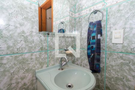 Casa à venda com 340m², 5 quartos e 3 vagasBanheiro de serviço