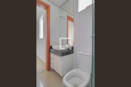 Apartamento para alugar com 80m², 3 quartos e 2 vagasBanheiro do Quarto Suíte 