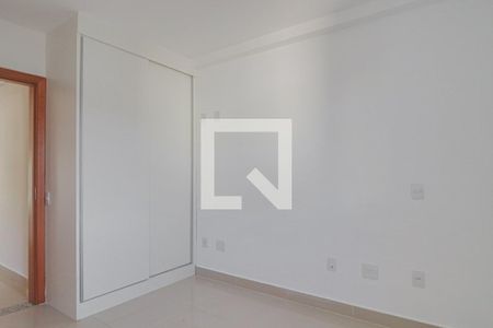 Apartamento para alugar com 80m², 3 quartos e 2 vagasQuarto Suíte 