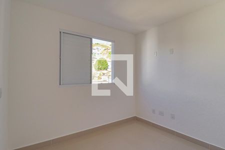 Quarto 1 de apartamento para alugar com 3 quartos, 80m² em Santa Efigênia, Belo Horizonte