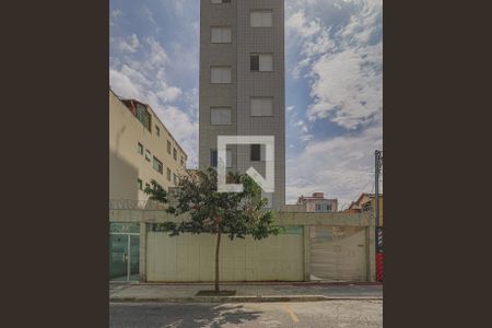 Apartamento para alugar com 80m², 3 quartos e 2 vagasFachada