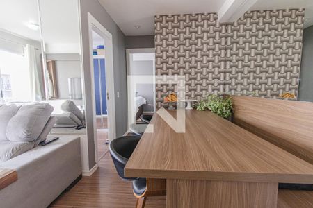 Sala de apartamento para alugar com 2 quartos, 59m² em Bacacheri, Curitiba