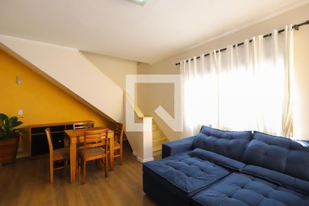 Casa de condomínio à venda com 122m², 2 quartos e 2 vagasSala
