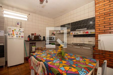 Casa à venda com 99m², 2 quartos e 1 vaga Casa à venda com 99m², 2 quartos e 1 vagaCozinha