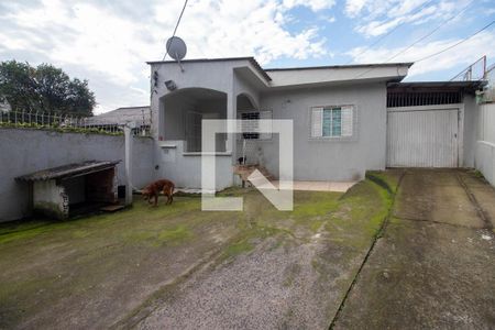 Casa à venda com 99m², 2 quartos e 1 vaga Casa à venda com 99m², 2 quartos e 1 vagaFachada
