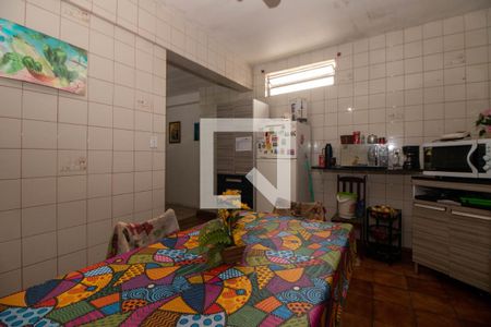 Casa à venda com 99m², 2 quartos e 1 vaga Casa à venda com 99m², 2 quartos e 1 vagaCozinha