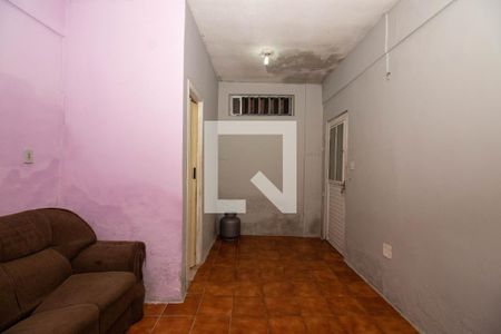 Casa à venda com 99m², 2 quartos e 1 vaga Casa à venda com 99m², 2 quartos e 1 vagaÁrea de Serviço