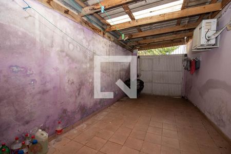 Casa à venda com 99m², 2 quartos e 1 vaga Casa à venda com 99m², 2 quartos e 1 vagaGaragem