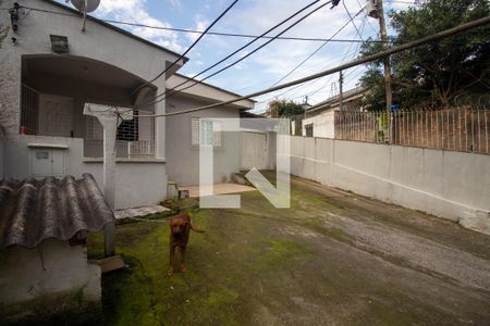 Casa à venda com 99m², 2 quartos e 1 vaga Casa à venda com 99m², 2 quartos e 1 vagaFachada