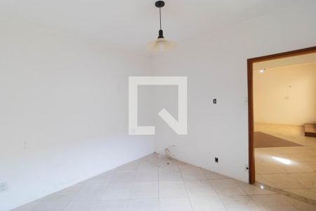 Casa à venda com 150m², 3 quartos e 5 vagasSuíte da  Edícula 01