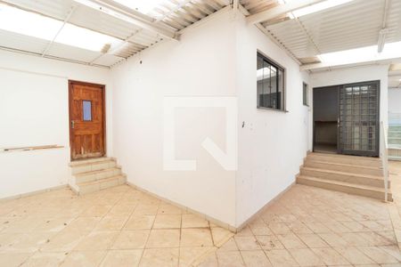 Casa à venda com 150m², 3 quartos e 5 vagasVaranda