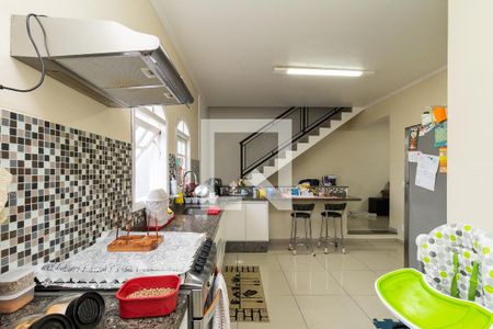 Casa à venda com 260m², 3 quartos e 2 vagasCozinha