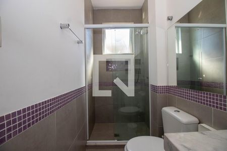 Apartamento à venda com 55m², 2 quartos e sem vaga Apartamento à venda com 55m², 2 quartos e sem vagaBanheiro