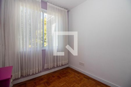 Quarto 1 de apartamento à venda com 2 quartos, 55m² em São João, Porto Alegre