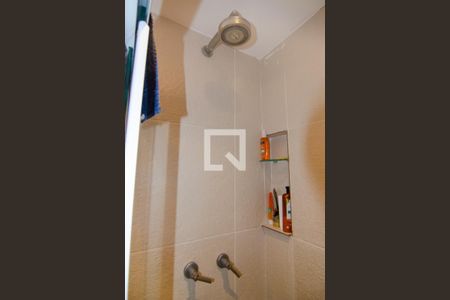 Apartamento à venda com 82m², 2 quartos e sem vagaBanheiro Social