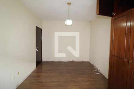 Casa à venda com 165m², 3 quartos e 2 vagasQuarto 3