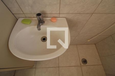 Casa à venda com 165m², 3 quartos e 2 vagasBanheiro serviço