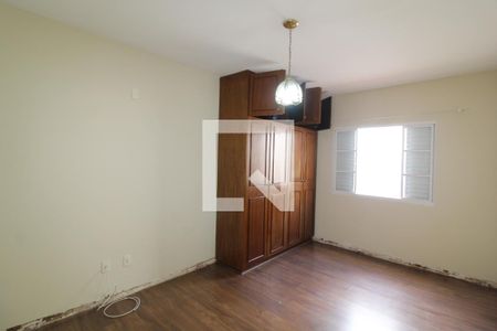 Casa à venda com 165m², 3 quartos e 2 vagasQuarto 3