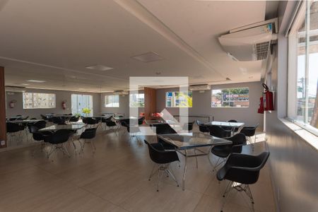 Apartamento para alugar com 43m², 2 quartos e 1 vagaÁrea comum - Salão de festas