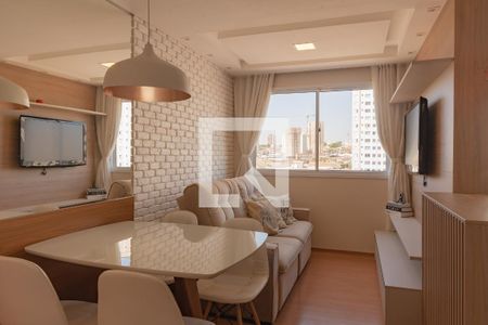 Sala de apartamento para alugar com 2 quartos, 43m² em Fundação da Casa Popular, Campinas