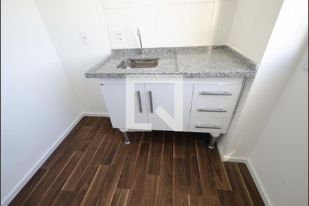 Sala/Cozinha de apartamento à venda com 1 quarto, 24m² em Liberdade, São Paulo