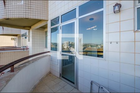 Apartamento à venda com 1 quarto, 34m² em Vale do Sereno, Nova Lima