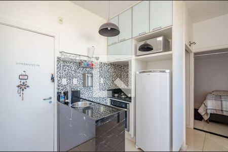 Apartamento à venda com 34m², 1 quarto e 1 vaga Apartamento à venda com 34m², 1 quarto e 1 vagaCozinha