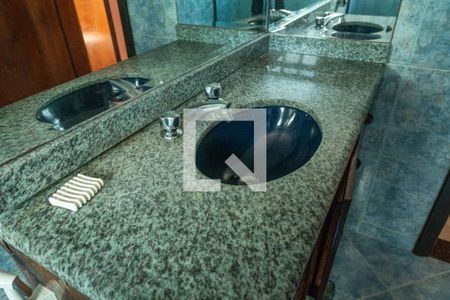 Apartamento à venda com 97m², 3 quartos e sem vaga Apartamento à venda com 97m², 3 quartos e sem vagaBanheiro Social