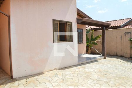 Quintal frente de casa para alugar com 2 quartos, 110m² em Vila Trinta E Um de Março, Campinas