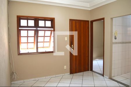 Casa para alugar com 2 quartos, 110m² em Vila Trinta E Um de Março, Campinas