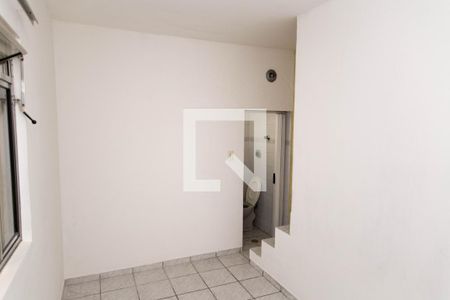 Sala de casa para alugar com 2 quartos, 40m² em Canhema, Diadema