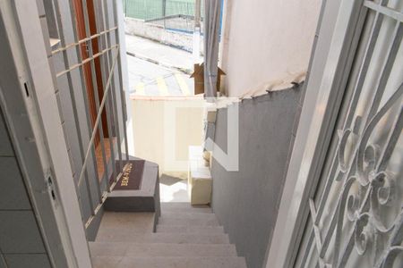 Casa para alugar com 40m², 2 quartos e sem vagaEscada