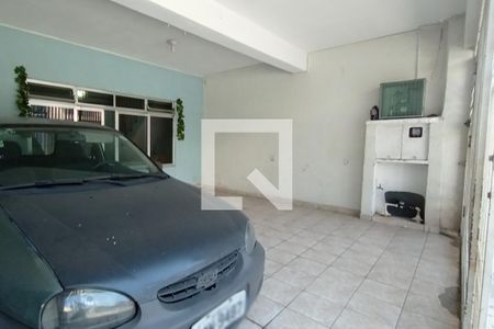 Casa à venda com 130m², 4 quartos e 2 vagasGaragem