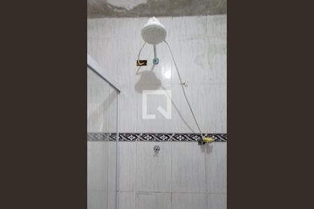 Casa à venda com 130m², 4 quartos e 2 vagasBanheiro 4