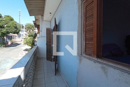 Casa à venda com 130m², 4 quartos e 2 vagasVaranda