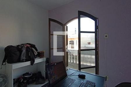 Casa à venda com 130m², 4 quartos e 2 vagasQuarto 2