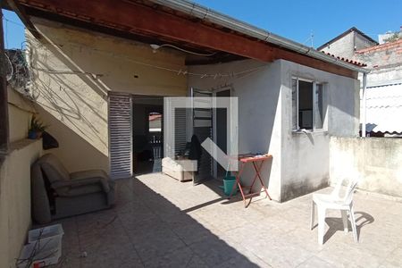 Casa à venda com 130m², 4 quartos e 2 vagasQuintal
