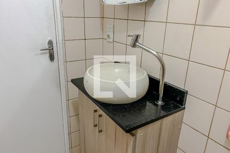 Apartamento à venda com 49m², 2 quartos e 1 vagaDetalhe Banheiro